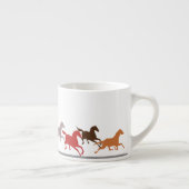 Wilde paarden lopen espresso kop (Rechts)