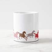 Wilde paarden rennen grote koffiekop (Voorkant)