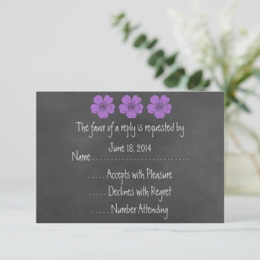 Wilde Paarse Rozen Chalkboard RSVP-kaarten RSVP Kaartje (Staand voorkant)