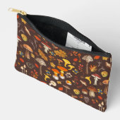 Wilde paddenstoelen op bruin etui (Open)