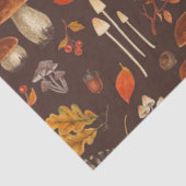 Wilde paddenstoelen op bruin tissuepapier (Detail)