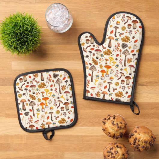Wilde paddenstoelen op wit ovenwant & pannenlap set (Top down)