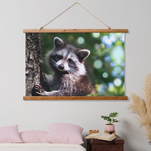 Wilde Raccoon en Orbs op het bos Hangend Wandkleed (Slaapkamer)