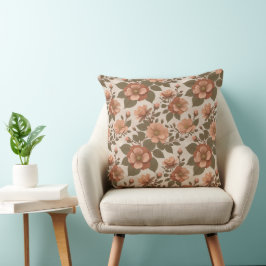 Wilde Roos Bloeit In Aardse Tinten Van Terracotta Kussen