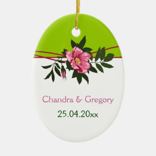 Wilde roze roos bloemige trouw lime groene aandenk keramisch ornament
