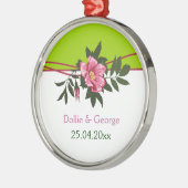 Wilde roze roos bloemige trouw lime groene aandenk metalen ornament (Links)