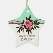 Wilde roze roos bloemige trouw mintgroene aandenke keramisch ornament (Rechts)