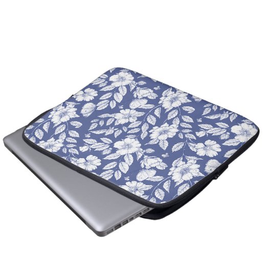 Wilde Rozen Laptop Sleeve (Voorkant onderkant)