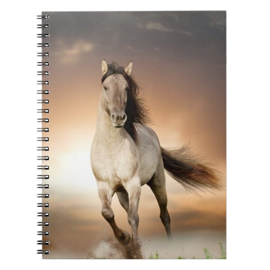 Wilde Stallion op zonsondergang Notitieboek (Voorkant)