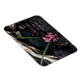 Wilde uienbloemen die groeien tussen Lava Rocks Magneet (Rechterzijde)