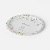 Wilde veelkleurige bloemige bruidstaart papieren bordje (Gekanteld)