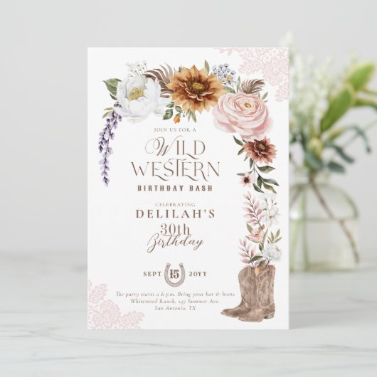 Wilde Westerne Verjaardag Waterverf Floral Cowgirl Kaart (Staand voorkant)