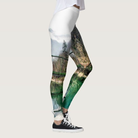 Wilderness Bridge Scene Buiten Leggings (Rechts)