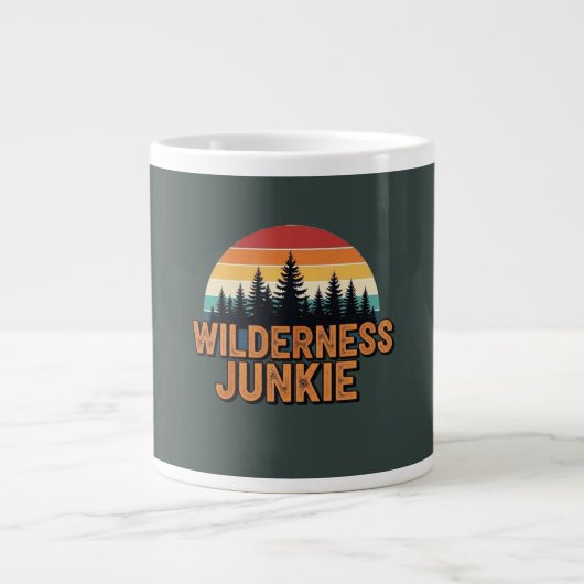 Wilderness junkie retro design grote koffiekop (Voorkant)