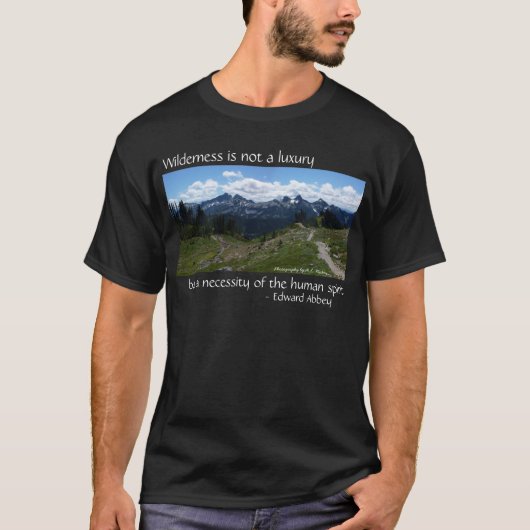 Wilderness Quote (Tatoosh Range) T-shirt (Voorkant)