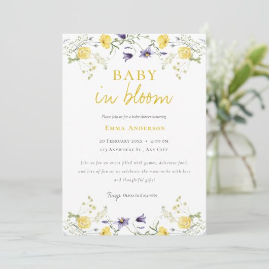 Wildflower Baby in bloom baby shower Uitnodiging (Staand voorkant)