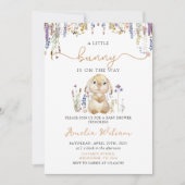 Wildflower Bunny Easter Baby shower Uitnodiging (Voorkant)