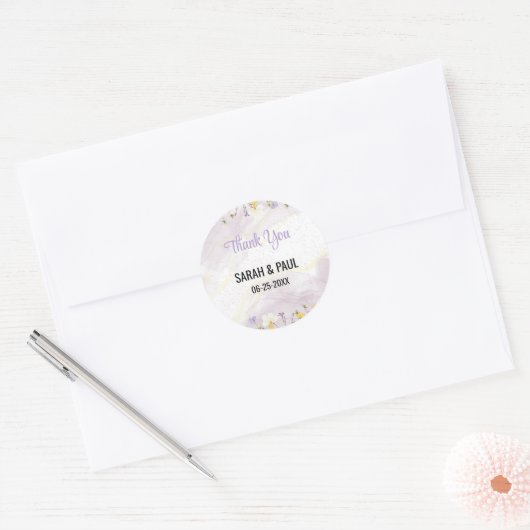Wildflower lavendel en gele bloemen bruiloft ronde sticker (Envelop)