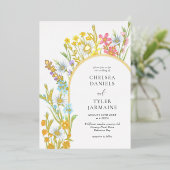 Wildflower Meadow Arch Elegant Bloemen Bruiloft Go Folie Uitnodiging (Staand Voorkant)