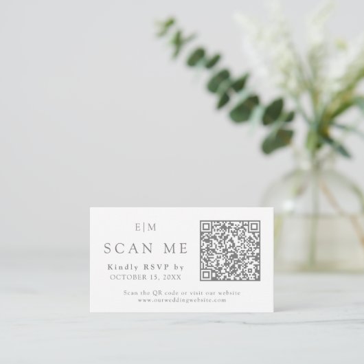 Wildflower QR Code Monogram Website Bruiloft RSVP Informatiekaartje (Staand voorkant)