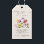 Wildflower Rustiek Chic Bloemen Boho Country Weddi Cadeaulabel<br><div class="desc">Vier uw liefdesverhaal met dit elegante label met bloemen en huwelijksgeschenken met een charmant waterverf wilde bloemontwerp en een modern kalligrafiescript. Perfect voor een tuinbruiloft, buitenceremonie of rustieke boho-viering, dit ontwerp combineert grillige bloemelementen met tijdloze elegantie. Ideaal voor zomer- of voorjaarsbruiloften, het levendige botanische kunstwerk en de gepersonaliseerde lay-out maken...</div>