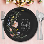 Wildflower Vrijgezellenfeest zwart Papieren Bordje<br><div class="desc">Stijlvolle vrijgezellenfeesten papieren borden in verschillende maten en stijlen zijn voorzien van elegante waterverf wilde bloemen en uw gegevens in chique belettering op een zwarte achtergrond. OVEREENKOMENDE objecten in ons collectie.</div>