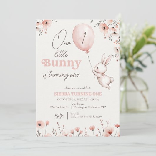 Wildflowers Balloon Little Bunny 1st Birthday Kaart (Staand voorkant)