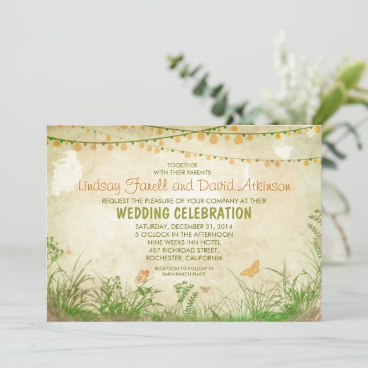 Wildflowers en String Lights bruiloft uitnodiging (Staand voorkant)