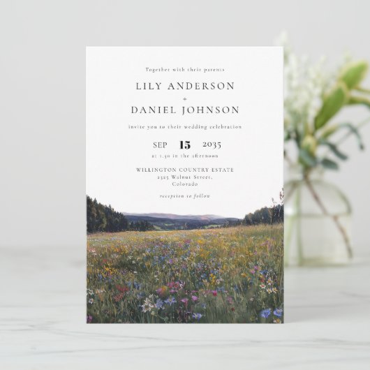 Wildflowers Floral Meadow QR Code Wedding Kaart (Staand voorkant)