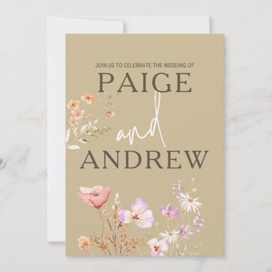 Wildflowers Tan Farmhouse Bruiloft uitnodiging 2 (Voorkant)