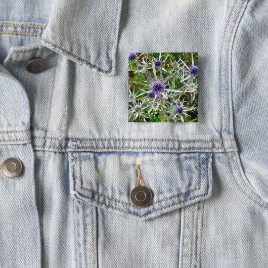 WILDFLOWERS VIERKANTE BUTTON 5,1 CM (In situ)