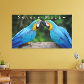 Wildlife Ernstige Macaw Zittend op een Tak Canvas Afdruk (Insitu (Woonkamer))