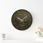 Wildlife Zone  Rustic Forest Animal Cabin Decor Grote Klok (Huis)