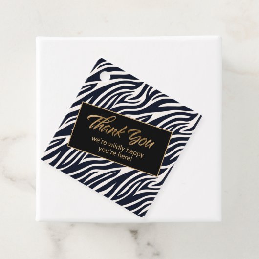 Wildly Happy Bachelorette Bedankt Zebra BW ID1151 Bedankjes Labels (In situ)