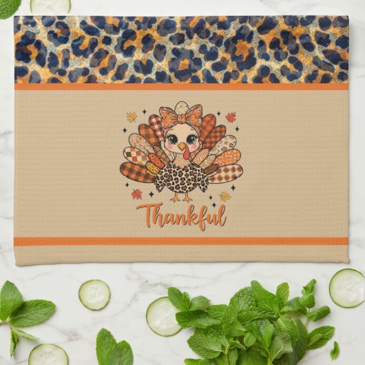 Wildly Thankful – Leopard Print Turkey  Theedoek (Gevouwen)