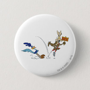 Wile E Coyote en ROAD RUNNER™ Acme-producten 7 Ronde Button 5,7 Cm