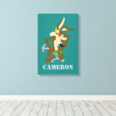 WILE E. COYOTE™ Planning Canvas Afdruk (Insitu (Houten vloer))