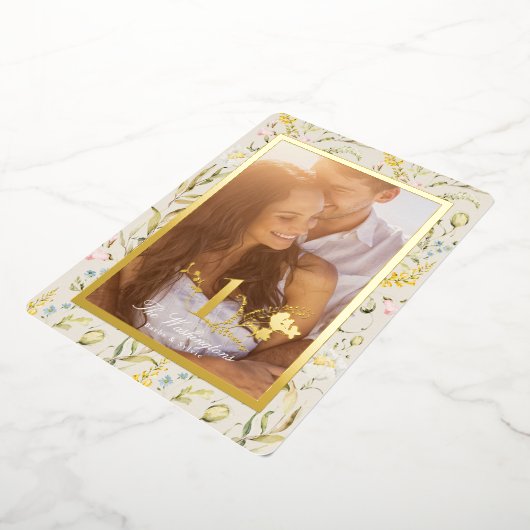 Wilflower Bewerkbaar 1e Jubileum Sage en Gold Folie Uitnodiging (Gedraaid)