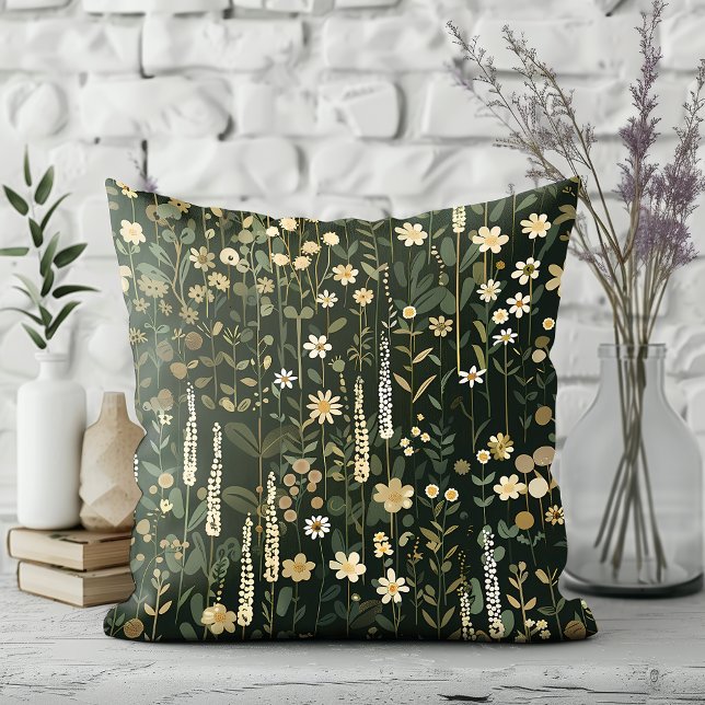Wilhelmina Dark Daisy Floral Kussen (Creator heeft geüpload)