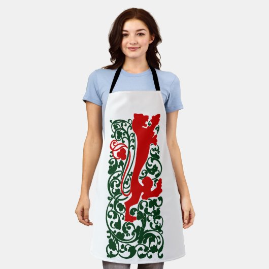 Will Bradley Heraldic Lion Schort (Gedragen)