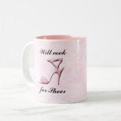 Will Cook for Shoes Tweekleurige Koffiemok (Voorkant links)