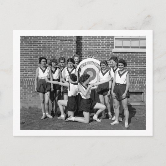 Willamina Tell, 1935 Briefkaart (Voorkant)