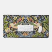 William Morris - Aardbeiendief Bloemenpatroon Bureaumat (Keyboard & Muis)