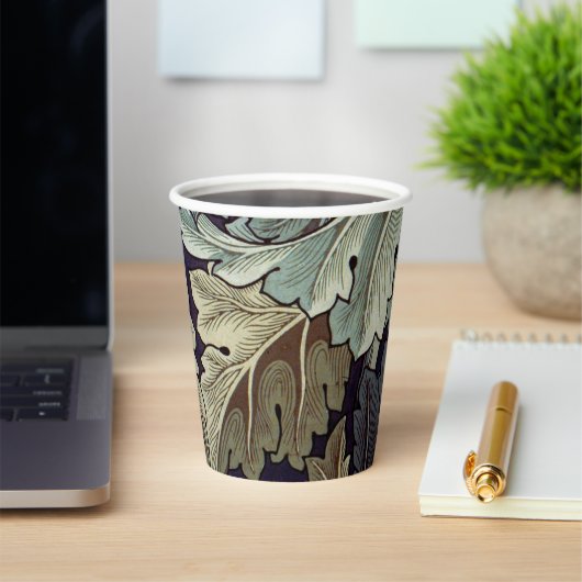 William Morris Acanthus Wallpaper Leaves Papieren Bekers (Insitu)