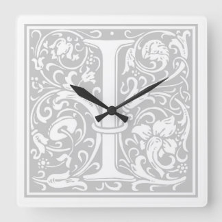 William Morris Alphabet "I" Square Wall Clock Vierkante Klok