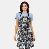 William Morris Black White Grape Vine Schort (Gedragen)