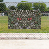 William Morris Blackthorn Tapestry Floral Spandoek (Insitu)