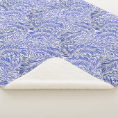 William Morris  Bloemenmotief Blauw Wit Sherpa Deken (3/4)
