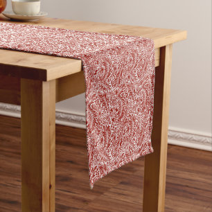 William Morris Cherry Red Larkspur Pattern Korte Tafelloper