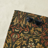 William Morris Flower Garden Tapestry Strandlaken (In situ)